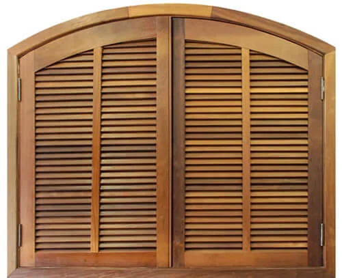 Janela Veneziana Colonial