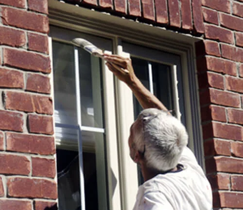 Pintando Janelas de Madeira