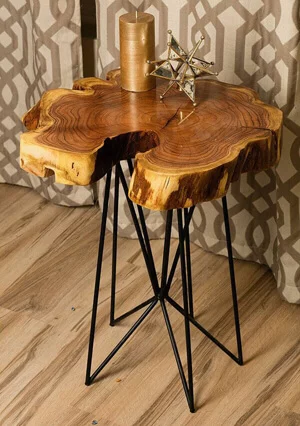 Mesa de Centro de Madeira