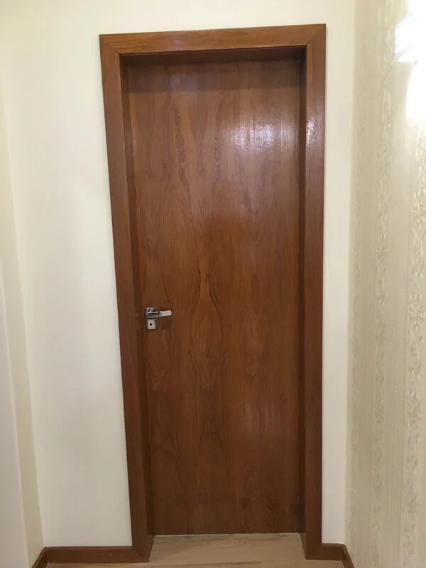 Porta Prancheta com Verniz