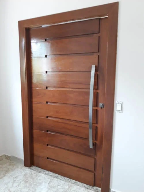 Porta Dubai Madeira Angelim