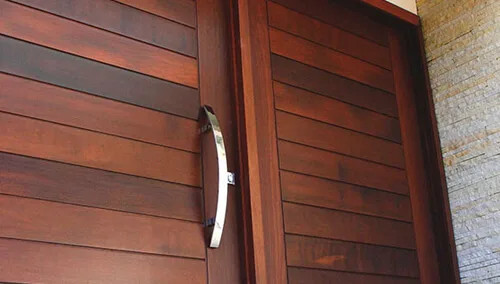 Portas de Madeira Itauba