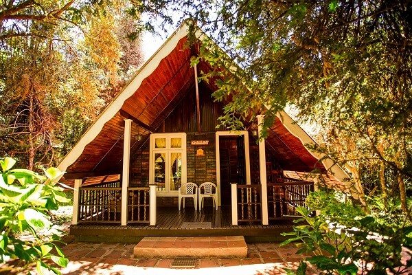 Casa com varanda de madeira Casa com varanda de Madeira